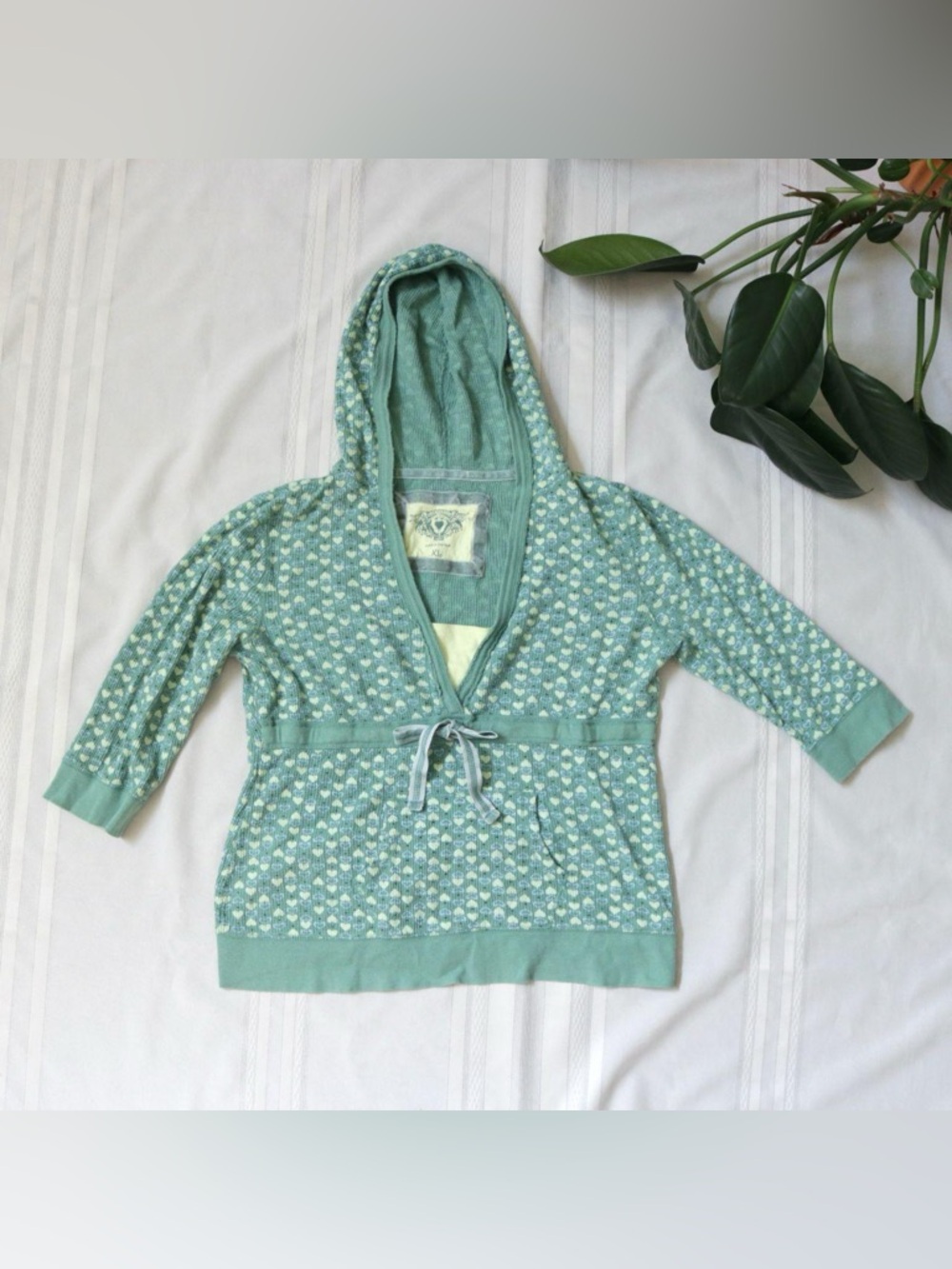 Y2K Ellemeno green thermal heart patterned hoodie